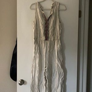 White print linen jumpsuit